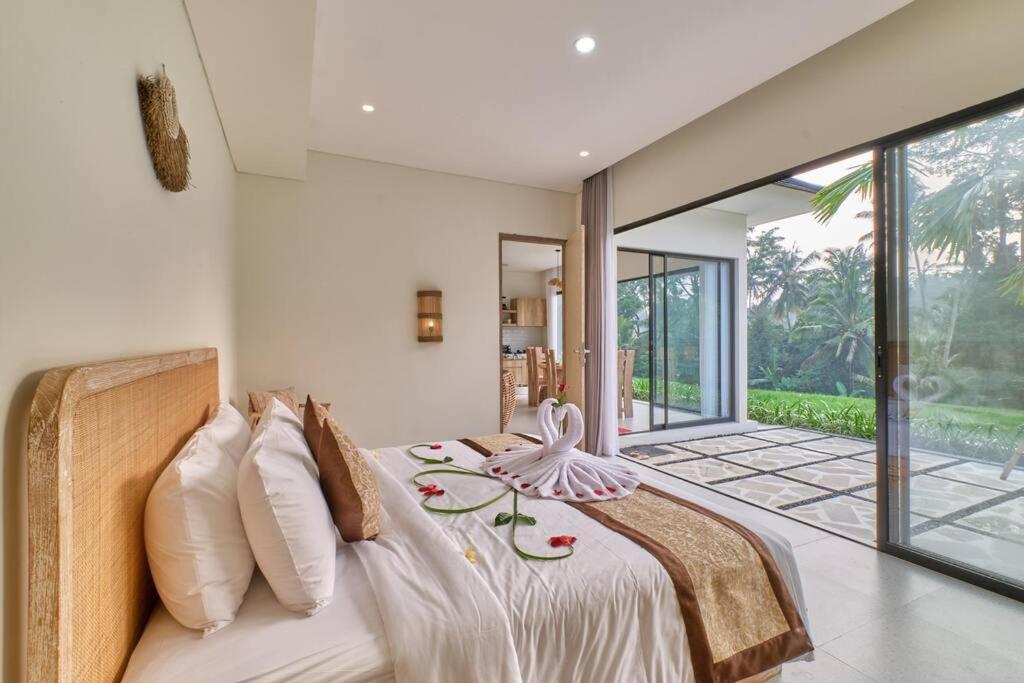 Newly! 3Bdr Modern Villa Close To Ubud Center Extérieur photo